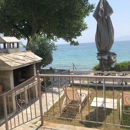 Palio Beach House PalaiónTsiflíkion エクステリア 写真