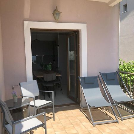 Palio Beach House PalaiónTsiflíkion エクステリア 写真