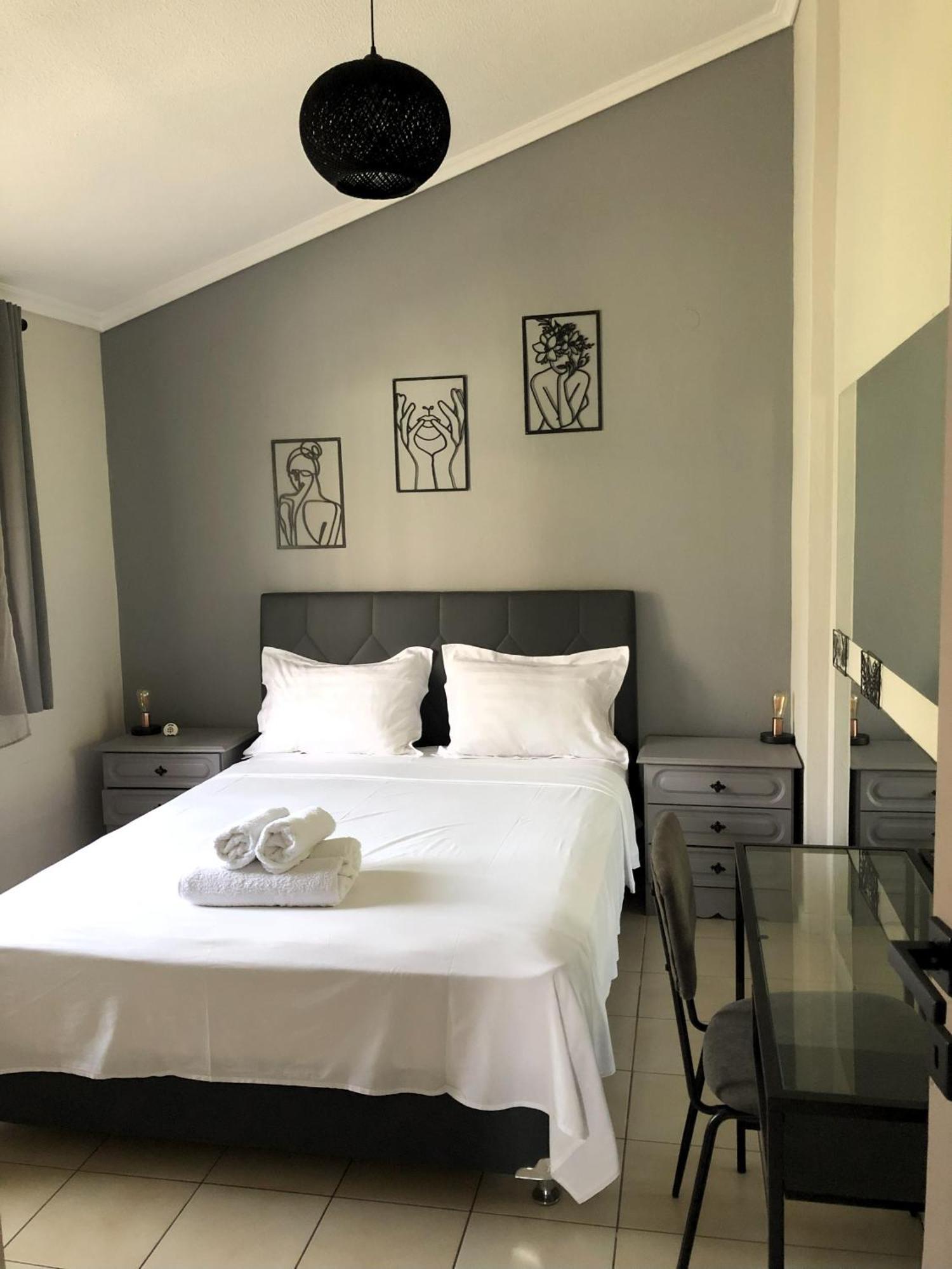 Palio Beach House PalaiónTsiflíkion エクステリア 写真