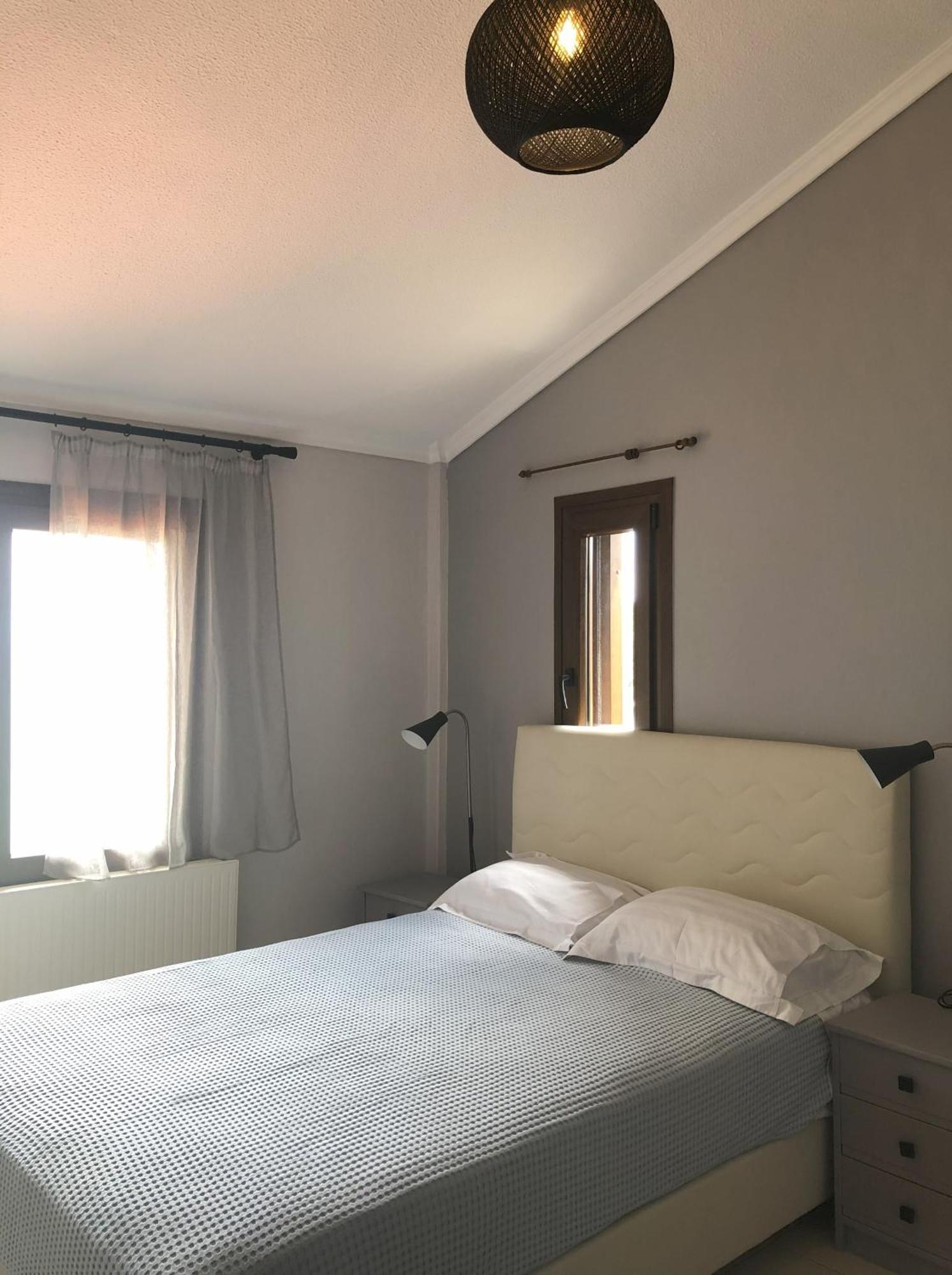Palio Beach House PalaiónTsiflíkion エクステリア 写真