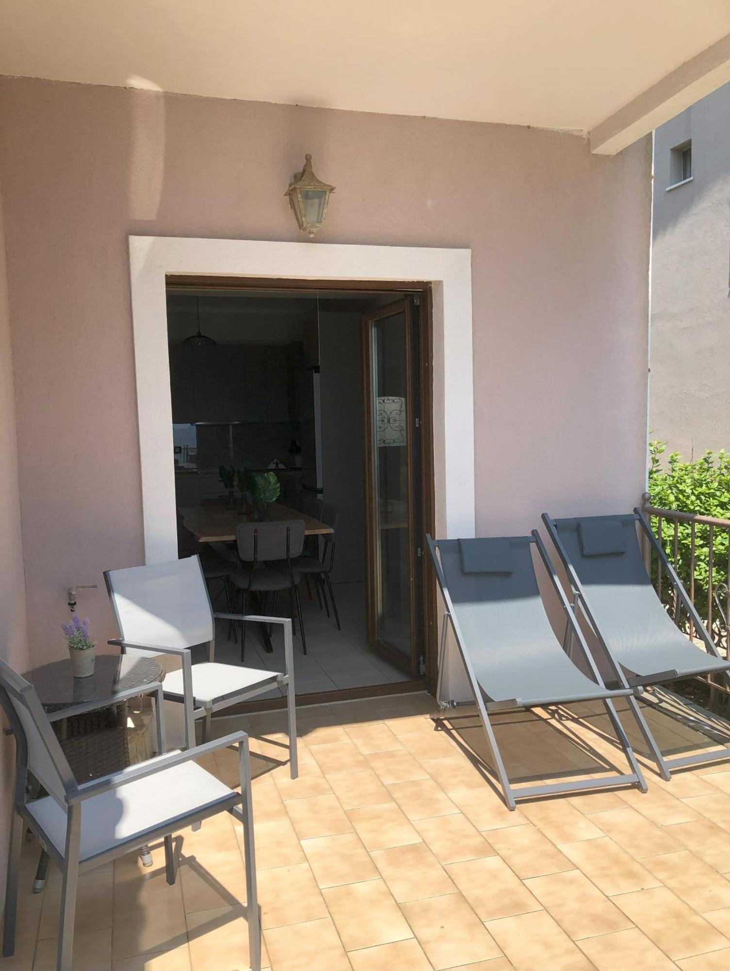 Palio Beach House PalaiónTsiflíkion エクステリア 写真
