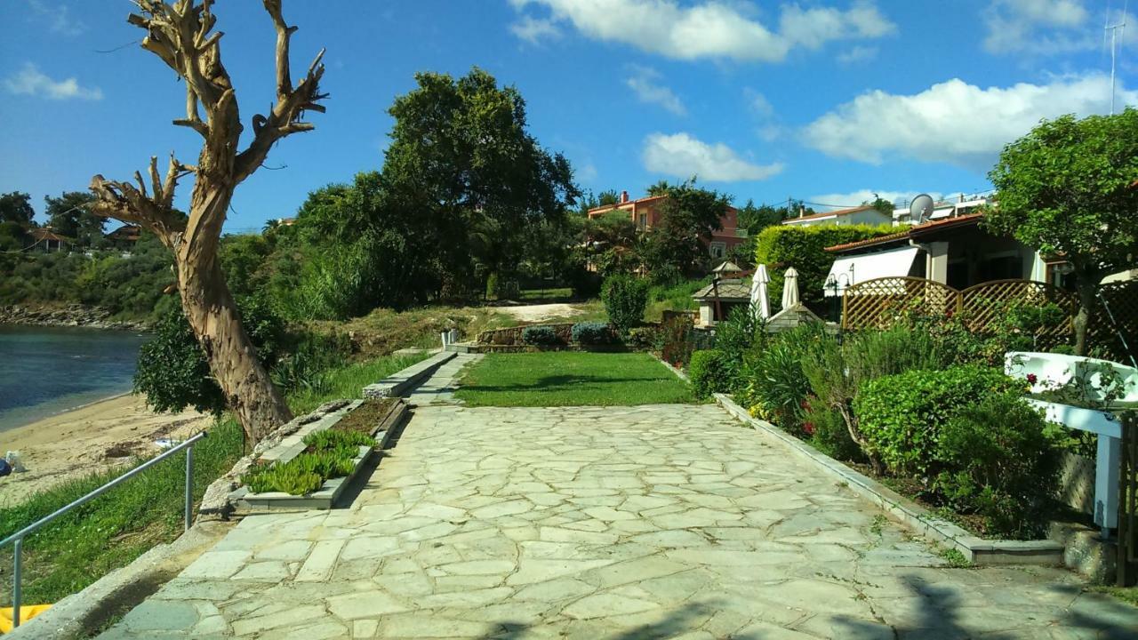 Palio Beach House PalaiónTsiflíkion エクステリア 写真